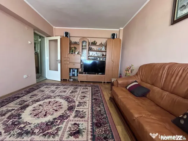 Apartament 3 camere 81mp, Ansamblul Dorobantilor.