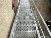 Scări metalice profesionale 