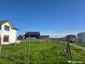 Teren de vanzare in Lazu lot de casa 