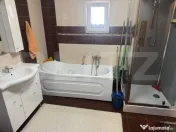 Casă spațioasă cu 7 camere, curte generoasa, amenajată- 