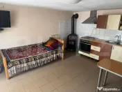 Casă spațioasă cu 7 camere, curte generoasa, amenajată- 