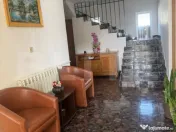 Casă spațioasă cu 7 camere, curte generoasa, amenajată- 