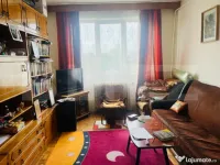 Apartament cu 3 camere, decomandat, zona - Bulevardul Dacia 