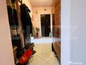 Apartament cu 3 camere, decomandat, zona - Bulevardul Dacia 