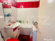 Apartament cu 3 camere, decomandat, zona - Bulevardul Dacia 