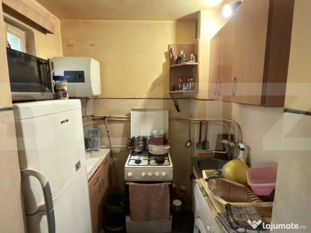 Apartament parter cu intrare directă din stradă, 30 mp, 2