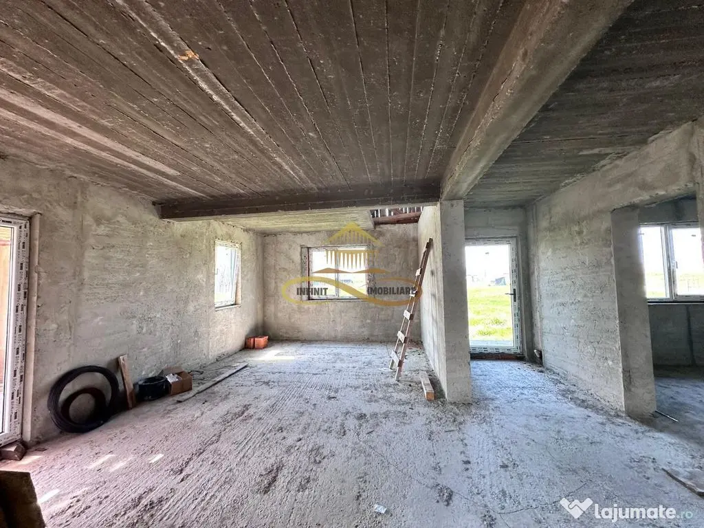 Casa de vanzare Siretu Saucesti Bacau