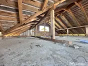 Casa de vanzare Siretu Saucesti Bacau 