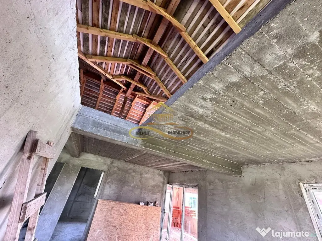 Casa de vanzare Siretu Saucesti Bacau