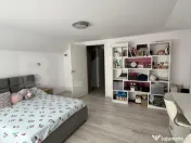 Casă individuala de vânzare – spațioasă, luminoasă ș 