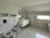 Casă individuala de vânzare – spațioasă, luminoasă ș 