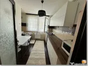 Apartament 3 camere mobilat zona Centru 