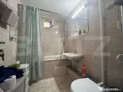 Apartament de 3 camere, decomandat, parcare, zona Sigma 