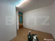 Apartament de 3 camere, decomandat, parcare, zona Sigma 