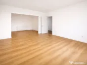 Spatiu comercial 5 camere, curte proprie, parcul Mihai 