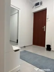 Apartament La Cheie, Etaj 1, Zona Independentei - H. Botev. 