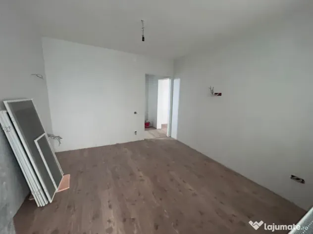 - Apartament 3 camere zona Independentei, Renovat in propor