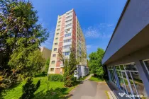 CENTRAL APARTAMENT CU 4 CAMERE ETAJ 1 DE VANZARE