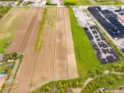 FILM! 5.000 mp teren, la marginea orasului Targu Secuiesc, a 