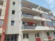 Garsoniera, tip studio - zona Sanpetru etajul 1.