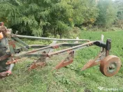 Balotiere + plug de vânzare 