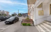 Spațiu pentru birou / salon / cabinet (38 mp) 