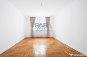 Spațiu pentru birou / salon / cabinet (38 mp) 