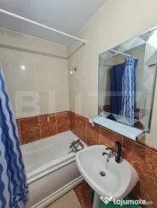 Garsoniera de inchiriat, pet frienly, parcare, zona strazii 