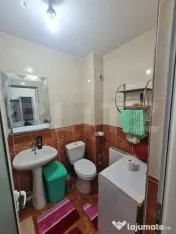 Garsoniera de inchiriat, pet frienly, parcare, zona strazii 