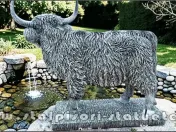 Statuetă văcuță Highland, gri patinat, model S106. 