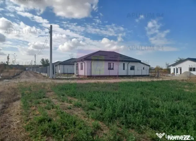 Gulia, teren intravilan curti-constructii, 516 mp, utilit...