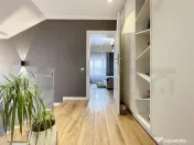 Casa de inchiriat, 4 camere, 3 bai, garaj, aproape de Vivo! 