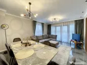 Casa de inchiriat, 4 camere, 3 bai, garaj, aproape de Vivo! 