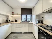 Casa de inchiriat, 4 camere, 3 bai, garaj, aproape de Vivo! 