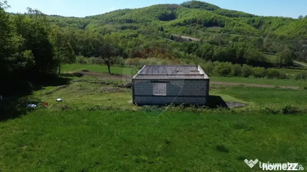 Proprietate de vanzare langa liziera pădurii Coas