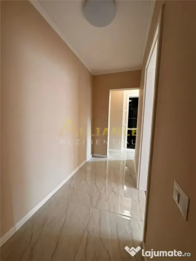 {Aparatorii Patriei} Apartament cu 3 camere, decomandat - 74