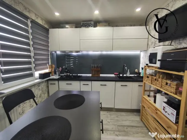 Apartament 3 camere - Titan