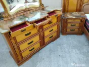 dormitor din lemn masiv 