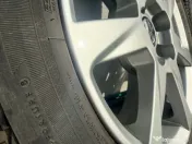 Jante aluminiu pe 15 cu anvelope de vară 