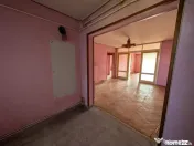 Apartament 4 camere în zonă centrală, pe Strada Armoniei 