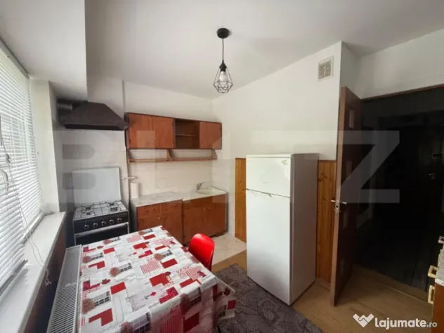 Apartament cu 2 camere, zona Iulius Mall