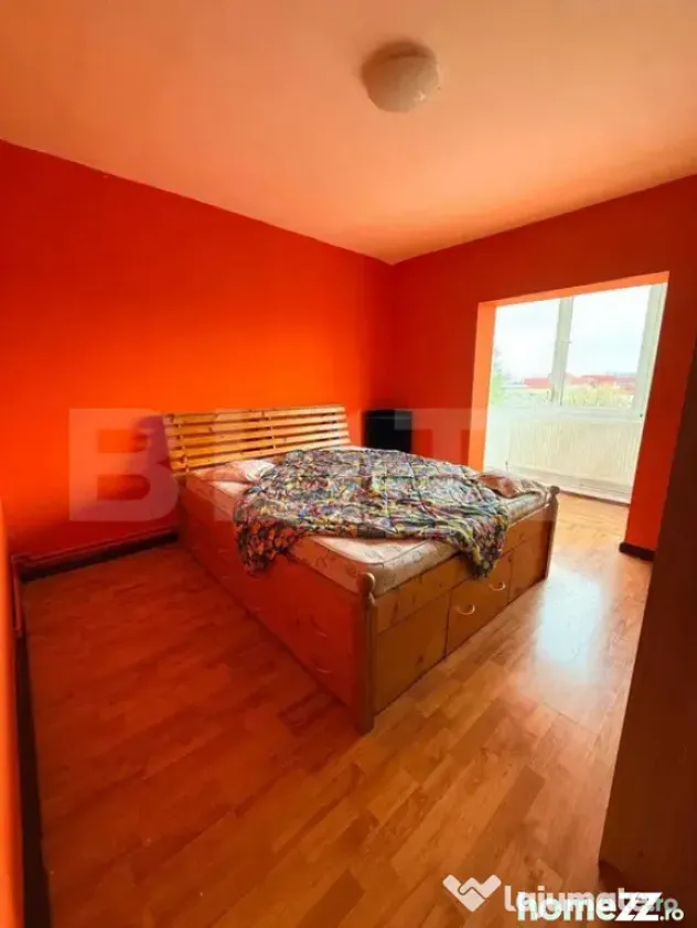 Apartament 4 camere, 98 mp, zona Soarelui
