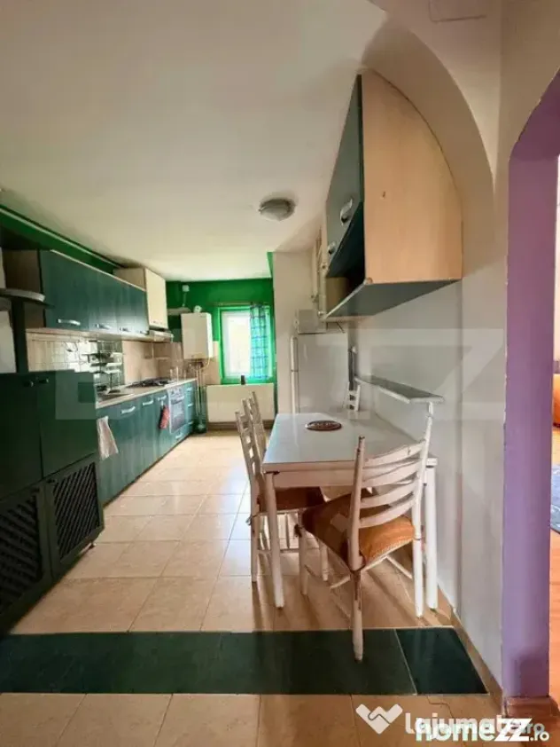 Apartament 4 camere, 98 mp, zona Soarelui