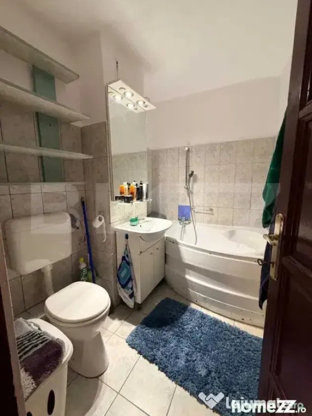 Apartament 4 camere, 98 mp, zona Soarelui