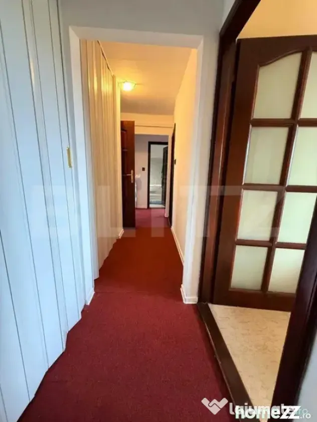 Apartament 4 camere, 98 mp, zona Soarelui