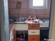 De vânzare casă , 4 camere, 2 bai, 2 bucătarii, zona Viil 