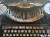 Masina de scris Olympia 