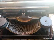 Masina de scris Olympia 