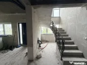 Casa cu Mansarda la gri, 4 camere, 176mp+ 500 mp teren, Bor 