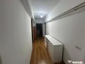 Apartament cu 3 camere, zona Piata Unirii 